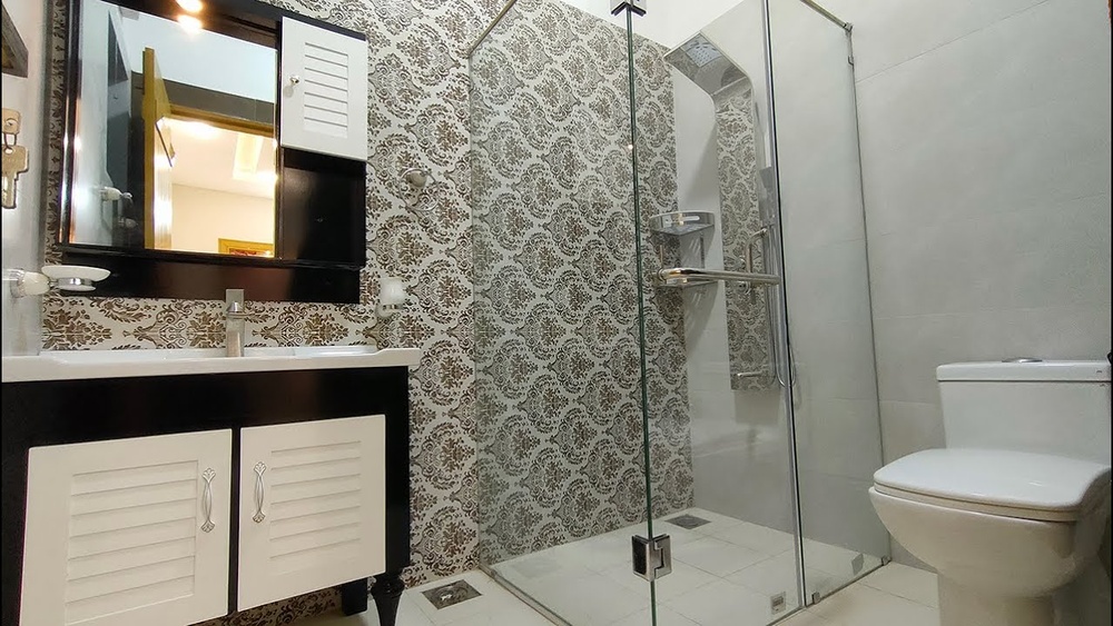6X8 Bathroom Design