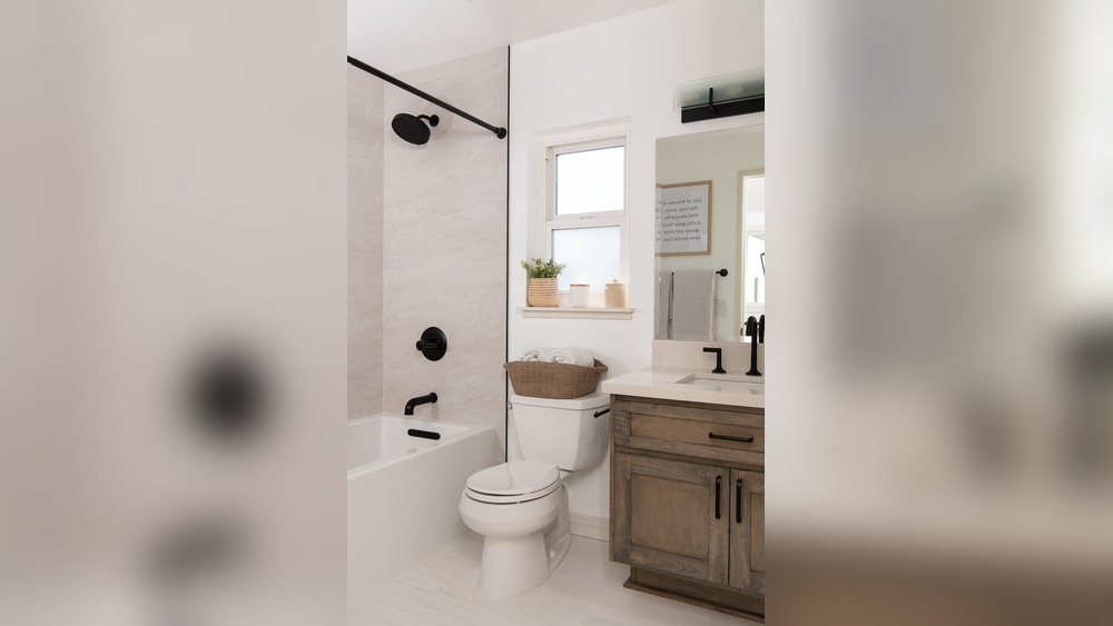 9 X 5 Bathroom Design