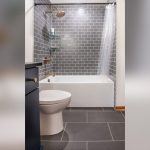 Bathroom With Tub Design