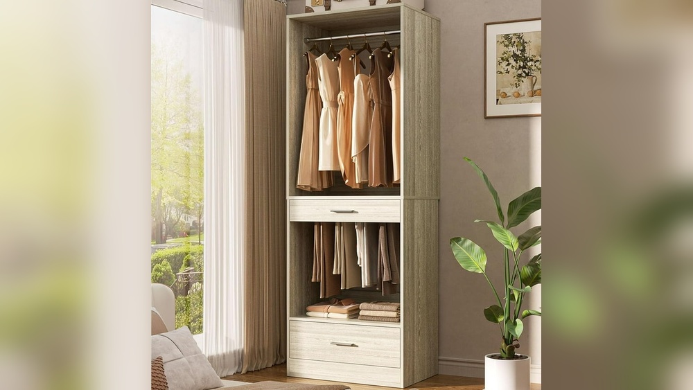 Closet Organization Small-Space Window Treatments