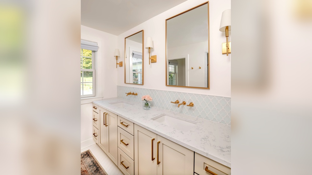 Double Sink Bathroom Design