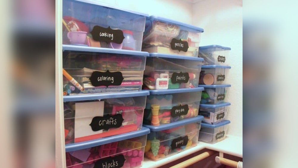 How to Organize Toys in Small Spaces
