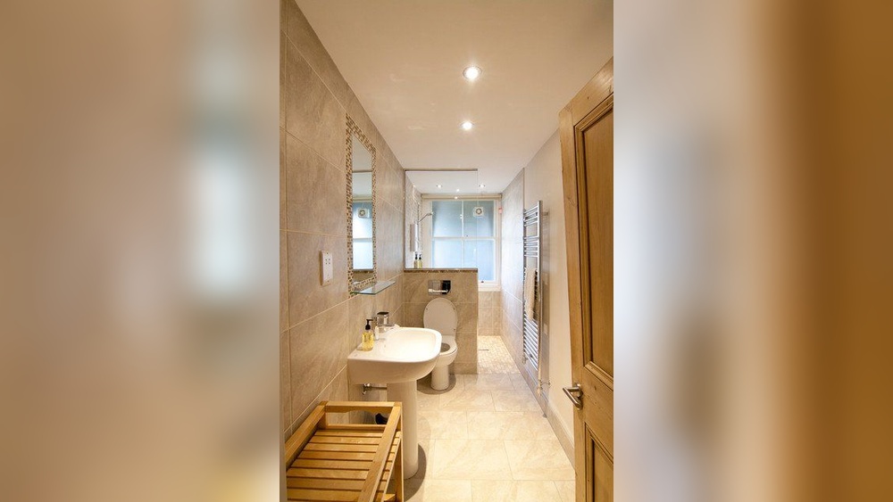 Long Bathroom Design