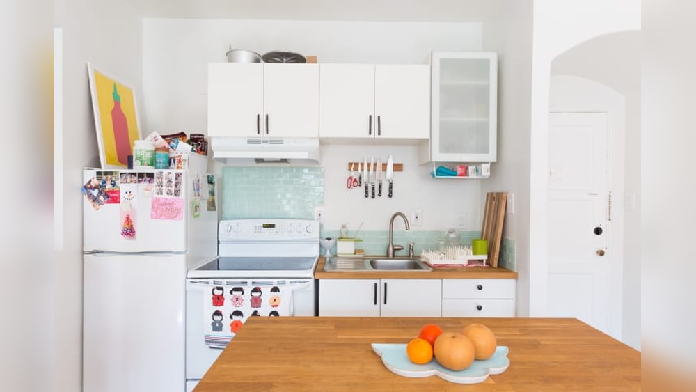 Organizing Small Kitchen Spaces