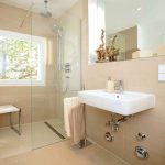 Residential Handicap Bathroom Designs Pictures