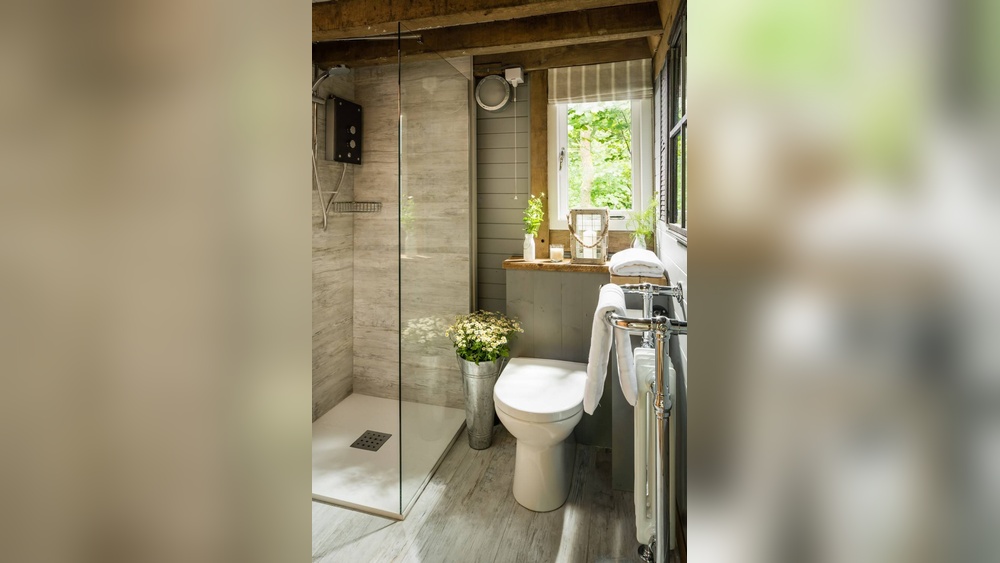 Small Bathroom Designs With Corner Shower