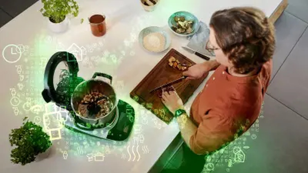 Smart Kitchens Cooking Food Themsleves