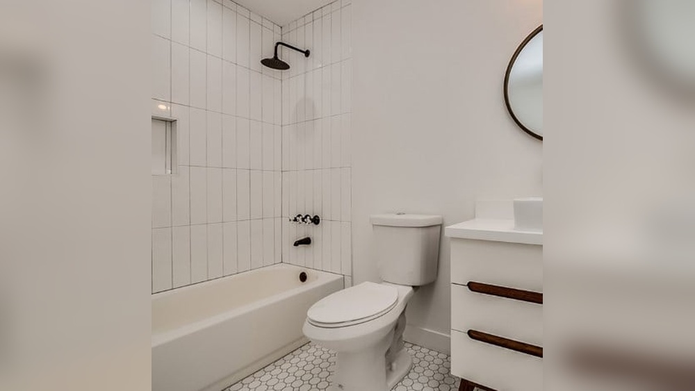 Tiles for Small Bathroom Design Ideas
