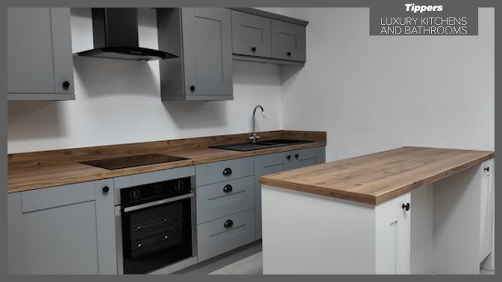 Tippers Luxury Kitchens &Amp