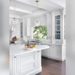 Traditional Luxury White Kitchens