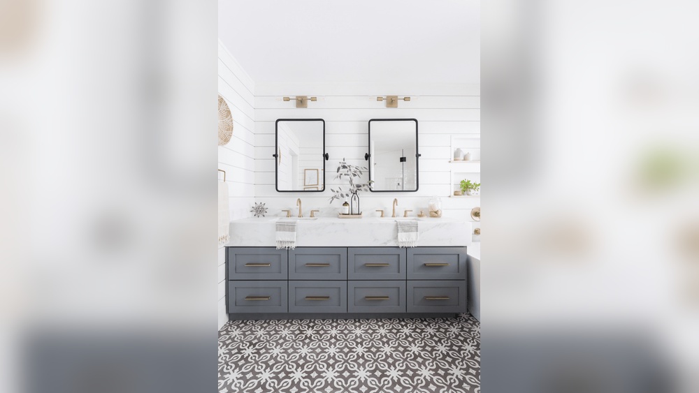 Two Sink Bathroom Designs