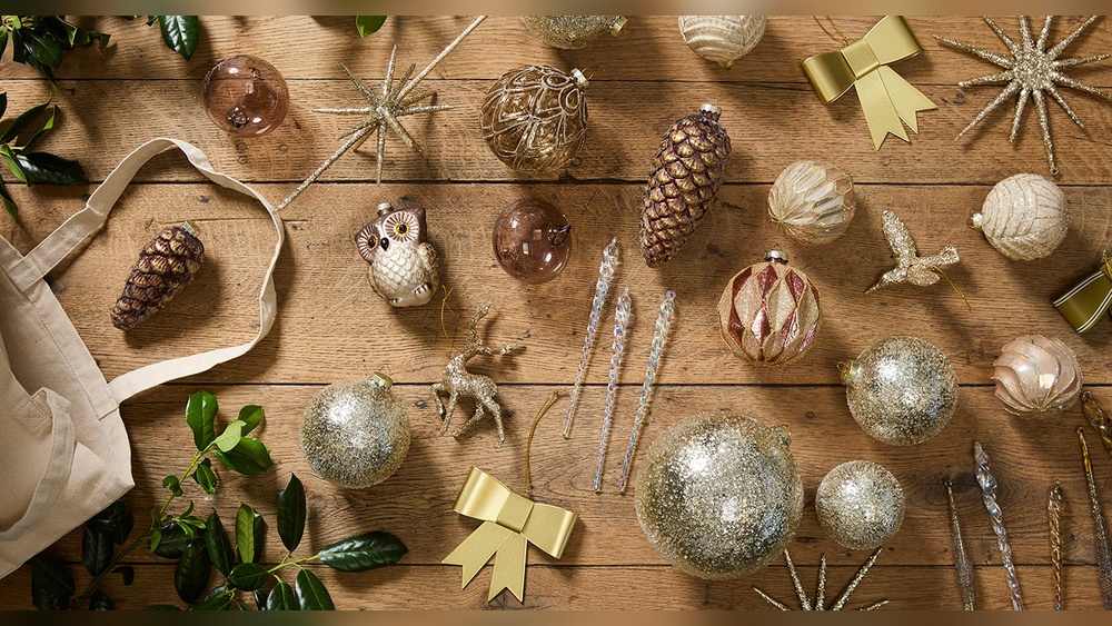 Wholesale Seasonal Home Décor