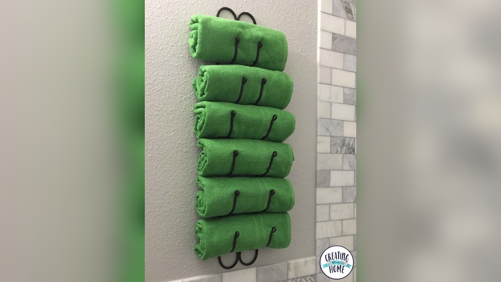 How Many Towels Can Be Put on a Wine Rack