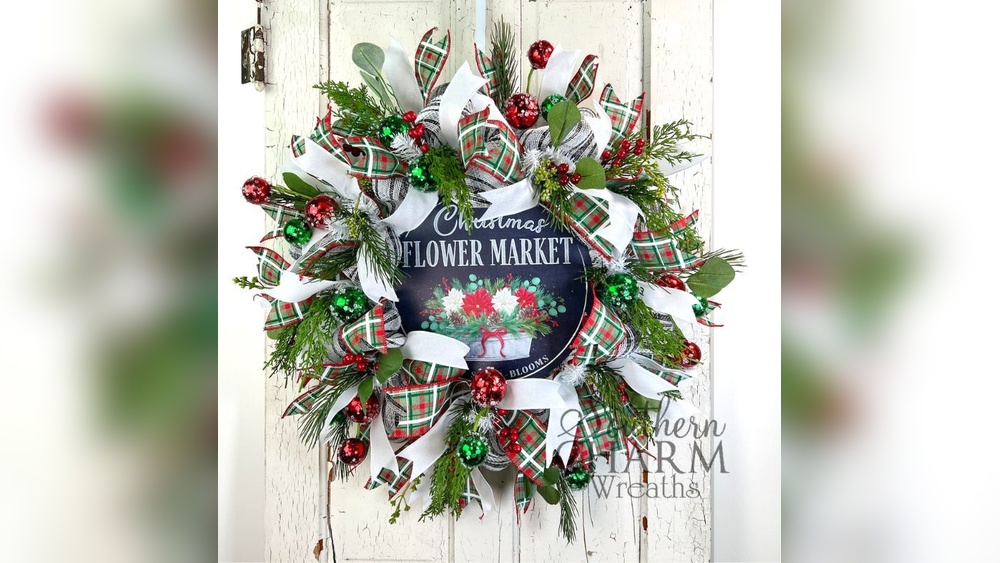 How to Add Decorations to a Mesh Wreath
