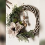 How to Decorate a Rattan Wreath