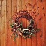 How to Decorate a Stick Wreath Flowers