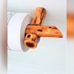 How to Decorate a Wooden Dowel Towel Rack