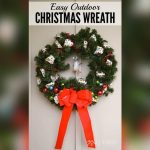 How to Decorate Christmas Wreaths With Ribbon