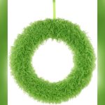 How to Decorate With Christmas Wreaths And Shags