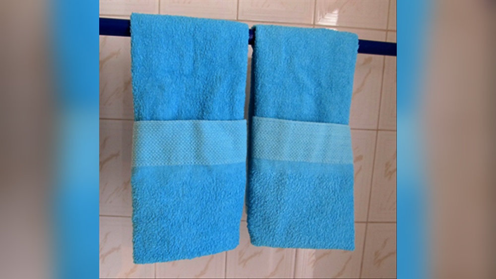 How to Fold Hand Towel on Rack