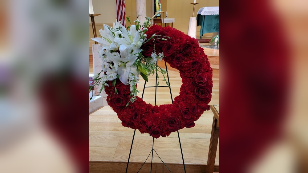 How to Honor Someone'S Memory With a Decorative Wreath
