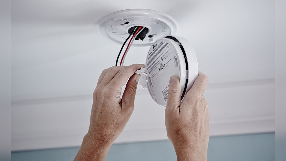 How to Install Smoke Detector