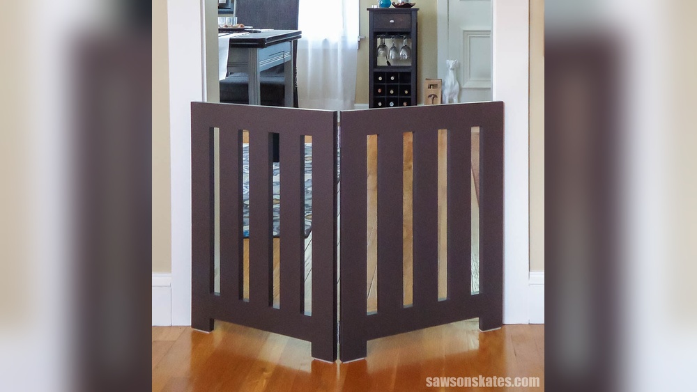 How to Make a Freestanding Pet Gate