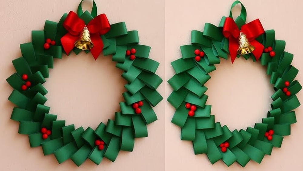 How to Make Christmas Decorations Wreaths