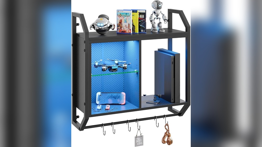 How to Mount a Towel Rack in Fiber Glass