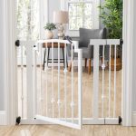 How to Open Pet Gate