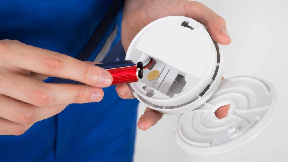 How to Open Smoke Detector