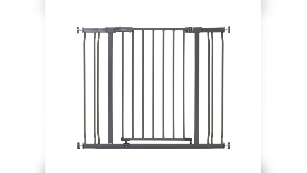How to Pressure Mount a Pet Gate