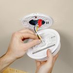 How to Put a Smoke Detector Back on the Ceiling