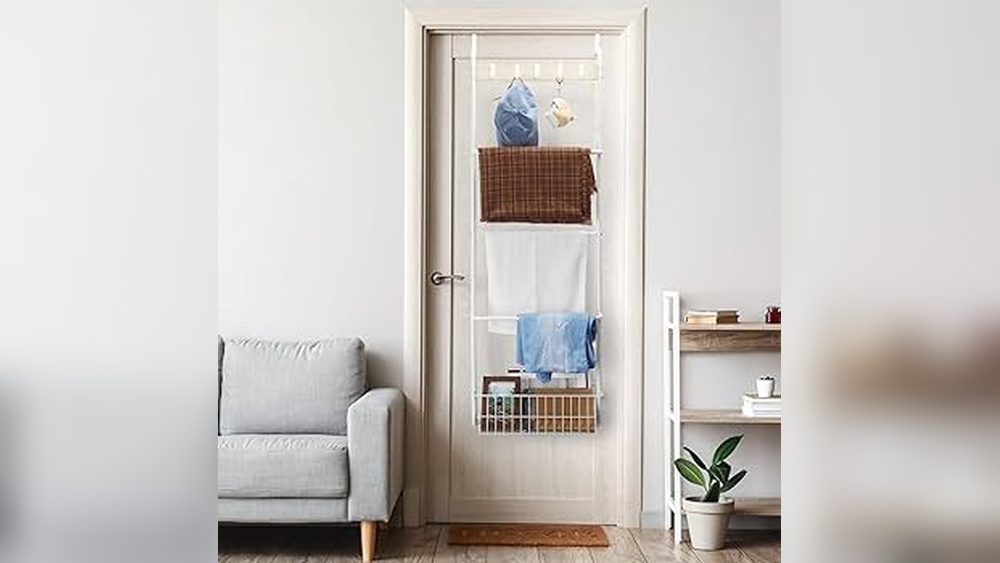 How to Put on a Towel Rack on Door
