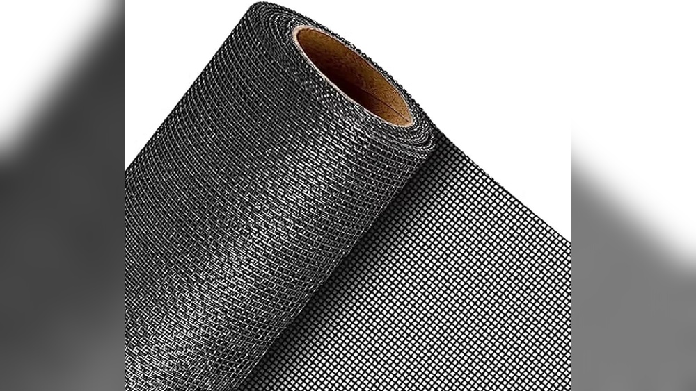 How to Replace Screen Door Mesh With Metal for Pet